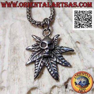Schädel auf Marihuana-Blatt Anhänger 925 Sterlingsilber - Origineller Schmuck | Oriental Art