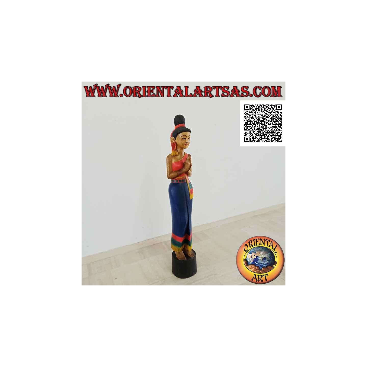 sculpture-of-a-thai-woman-in-a