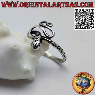 Anello in argento a forma di serpente sagomato e attorcigliato (piccolo)