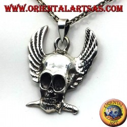 argent crâne pendentif avec des ailes