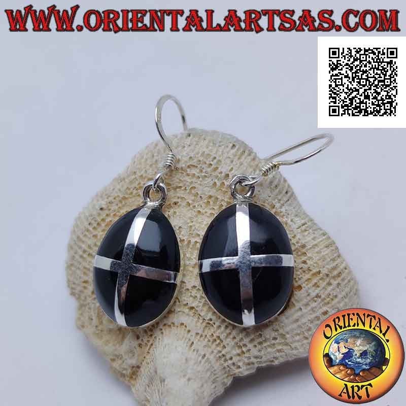Boucles d'oreilles en argent avec cabochon ovale onyx traversé d'une croix en argent