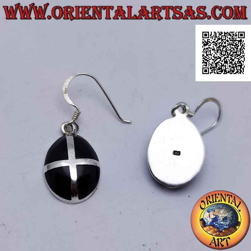 Orecchini in argento con onice ovale cabochon attraversata da una croce in argento