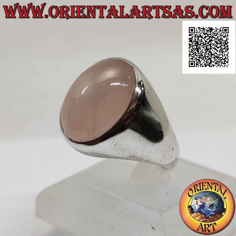 Anillo de plata con cabujón de cuarzo rosa ovalado en engaste liso