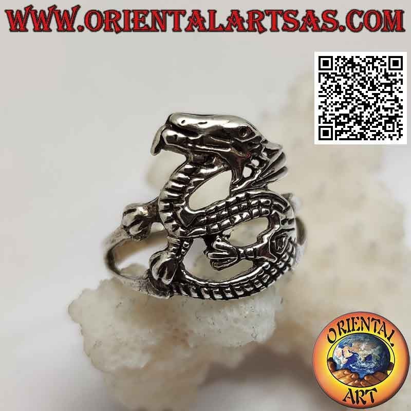 Bague en argent en forme de dragon ailé stylisé en mouvement sinueux