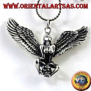 pendentif en argent, femme ailée avec le crâne