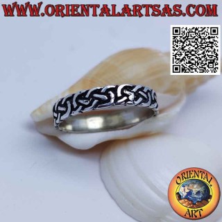 Silver ring with a plait of three smooth lines