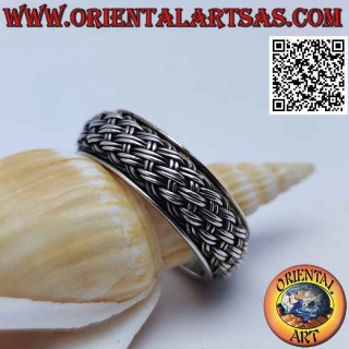 Bague en argent avec bande arrondie, entrelacement de quelques lignes