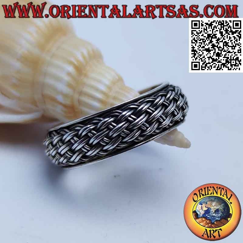 Anello in argento a fascia bombata, intreccio di coppia di linee