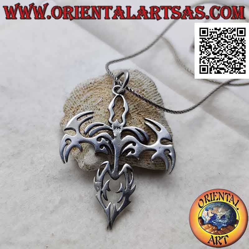 Pendentif croix tribale en argent de style maori