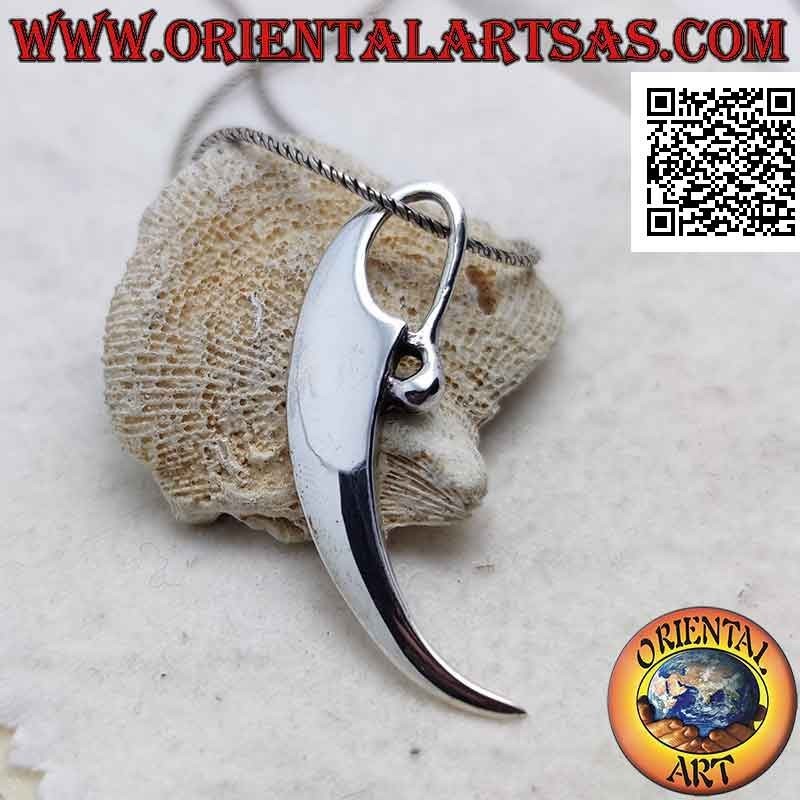 Smooth silver pendant in the shape of a claw