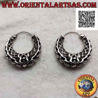 Pendientes de plata, círculos de media luna con entretejido perforado grueso y especial