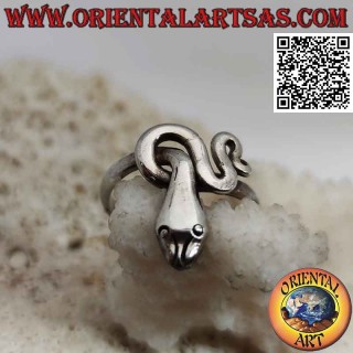 Bague en argent lisse en forme de serpent enroulé