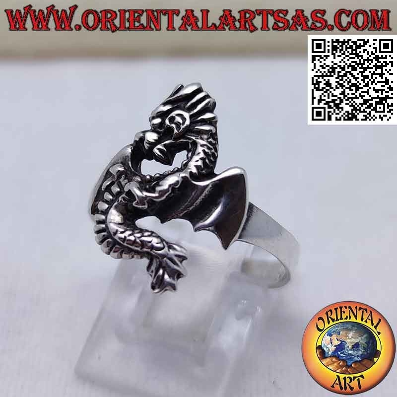 Anello in argento, viverna (drago) sagomata di profilo