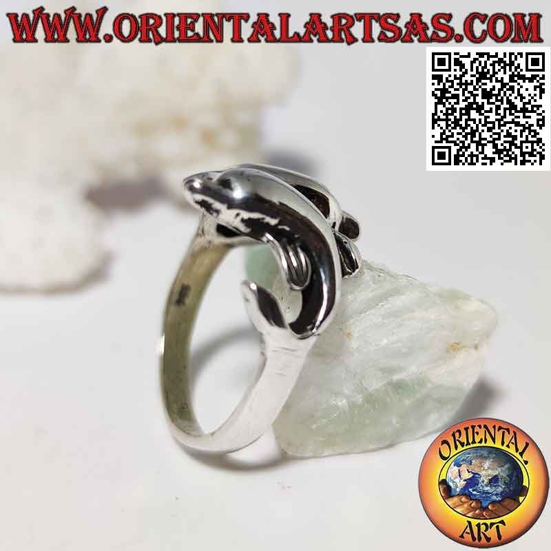 Silver ring, pair of opposing wrapping dolphins (arranged at an angle)