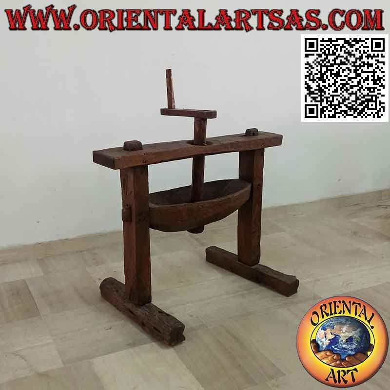 Ancienne meule indonésienne pour maïs en bois massif ancien