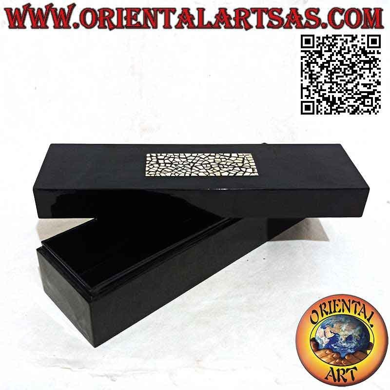 Elegant rectangular box in glossy black resin and applications