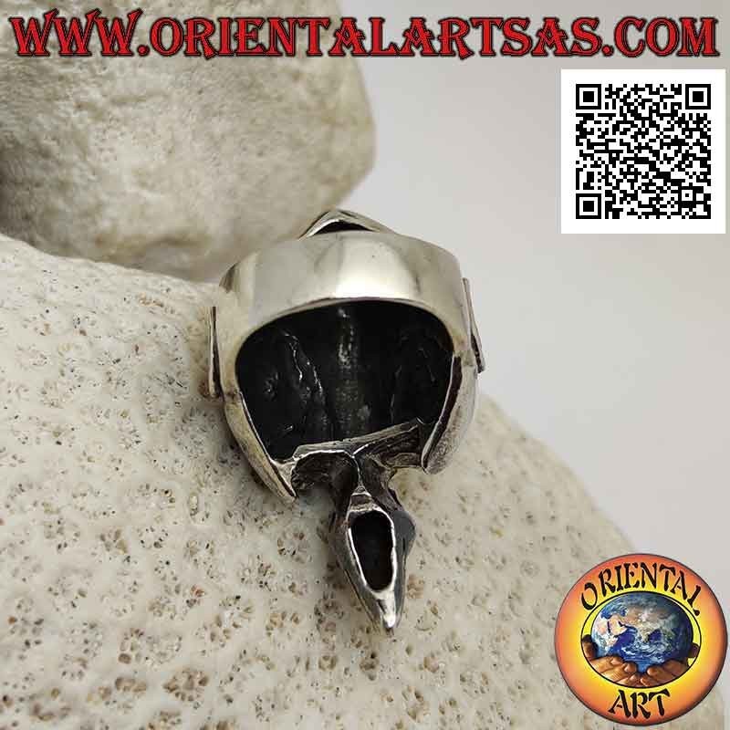 Anello in argento, il teschio dell'avvoltoio