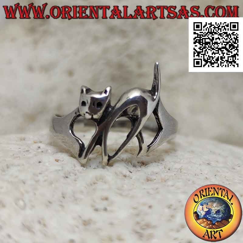 Bague en argent lisse en forme de chat qui marche