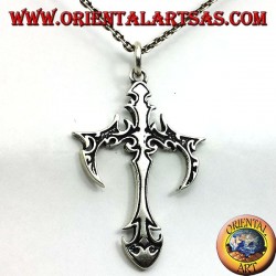 pendentif croix gothique en argent