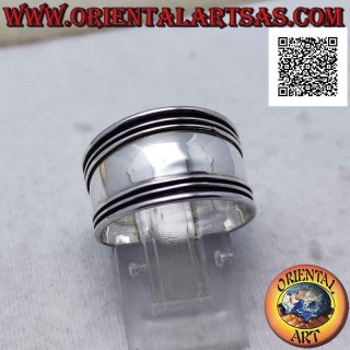 Wide band silver ring with horizontal lines in relief, Bali