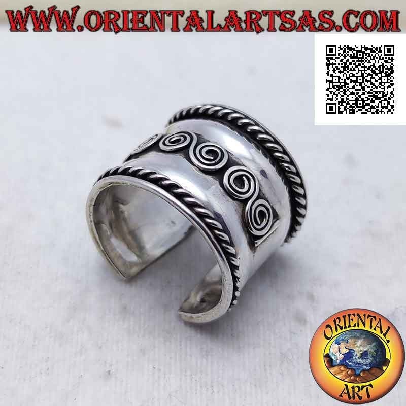 Breitband Silberring mit zentralen Spiralen und Verflechtung an den Seiten, Bali (Freesize)