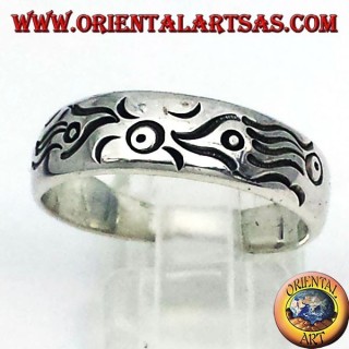 Ring in silver carved end, Maori fish