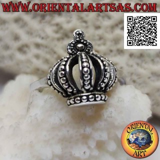 Anillo de plata con media corona real redondeada