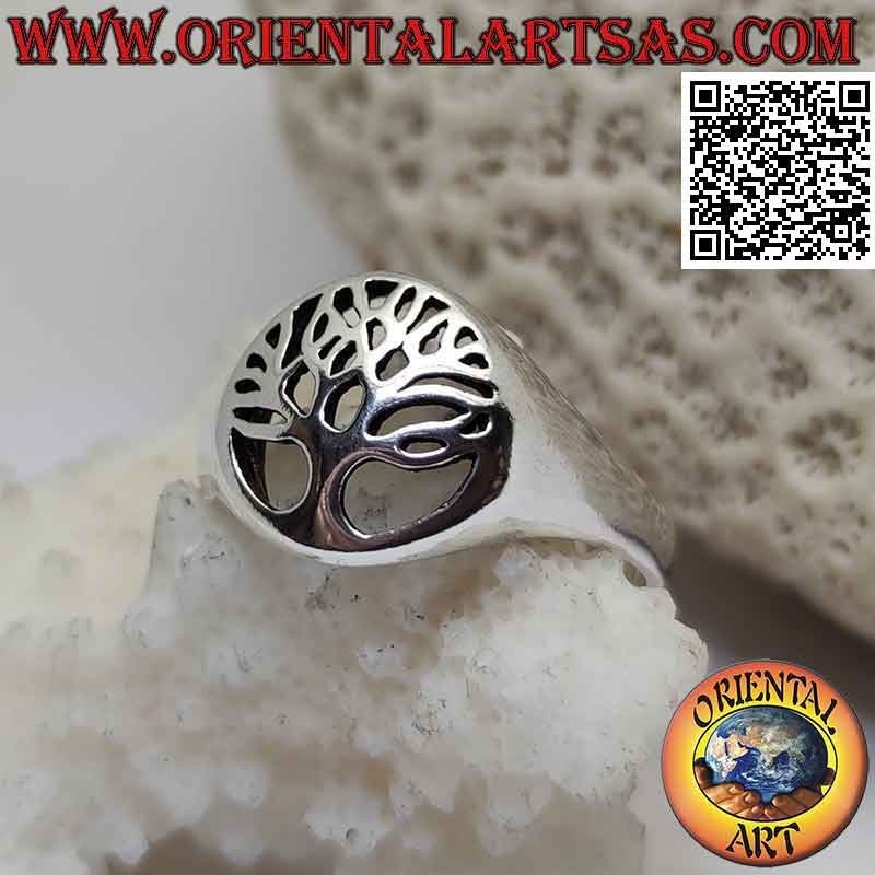 Bague en argent lisse avec arbre de vie simple dans le cercle ajouré