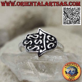 Anillo de plata con mano horizontal de Fátima decorada en bajorrelieve