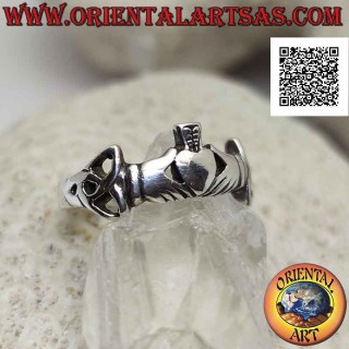 Irischer Claddagh Silberring (Love Loyalty and Friendship) mit Tyronknoten an den Seiten