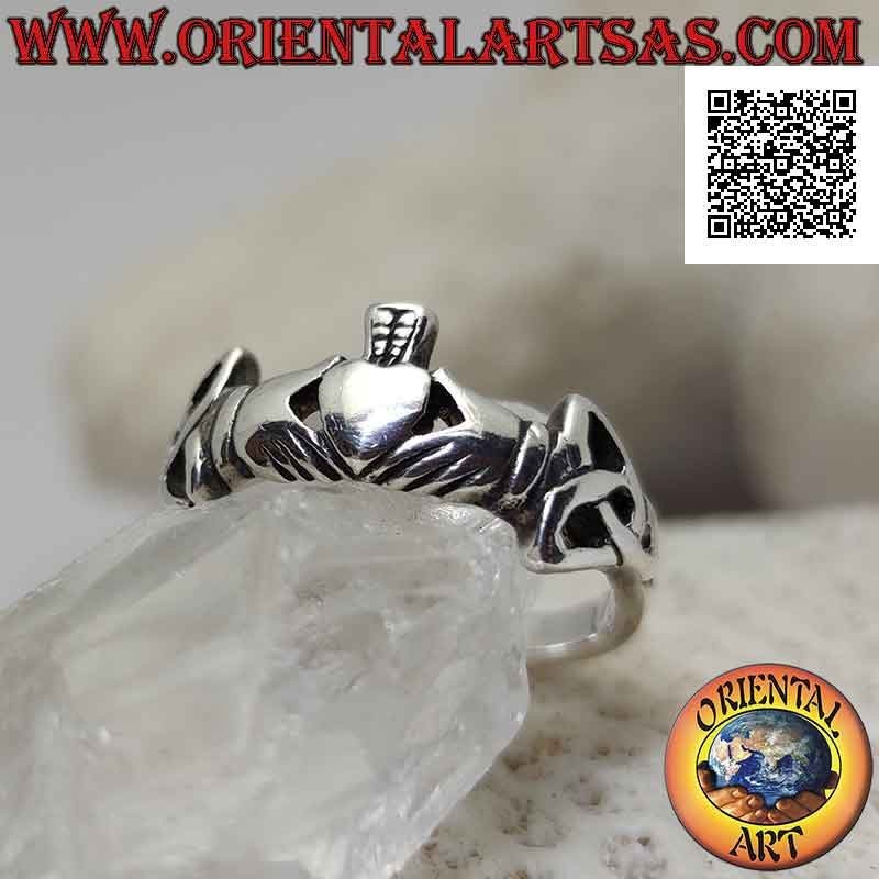 Anillo de plata de Irish Claddagh (Love Loyalty and Friendship) con nudos de tyrone en los lados