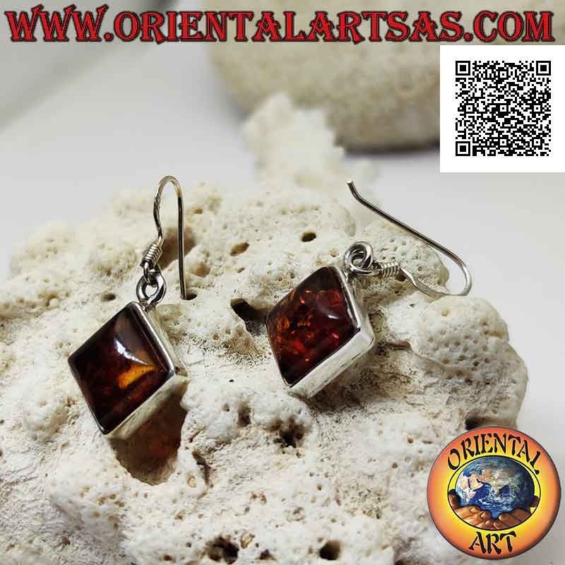 Boucles d'oreilles en argent avec cabochon losange carré ambre et bord lisse étroit