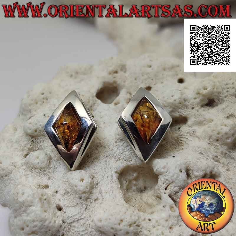Silver lobe earrings with elongated rhomboid amber cabochon surrounded by a thick smooth edge