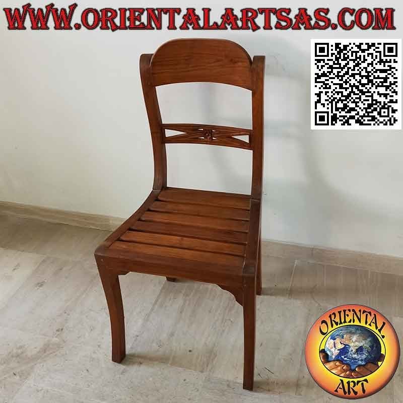 Raffles style chair with curved back and slatted bottom, in teak wood