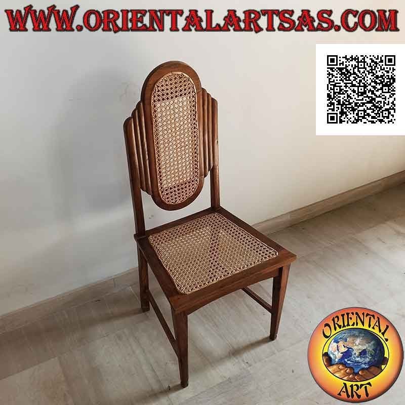 Sedia in stile coloniale con schienale ovale in legno di teak e paglia di Vienna