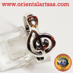 Silver ring treble clef, horizontal