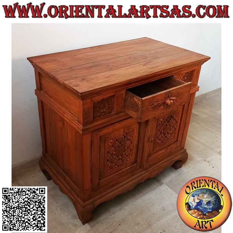 Buffet con 2 puertas y 1 cajón con decoraciones florales talladas a mano en madera de teca