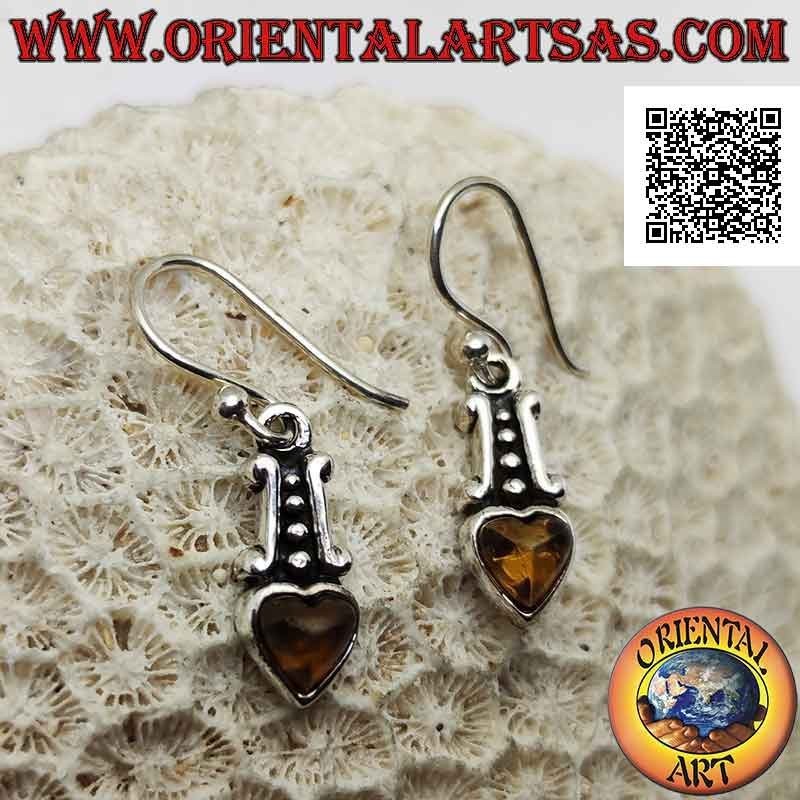 Boucles d'oreilles pendantes en argent avec quatre boules entre deux lignes et ambre en forme de coeur