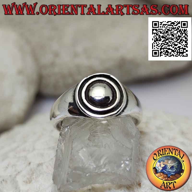 Anello in argento liscio a tre cerchi concentrici