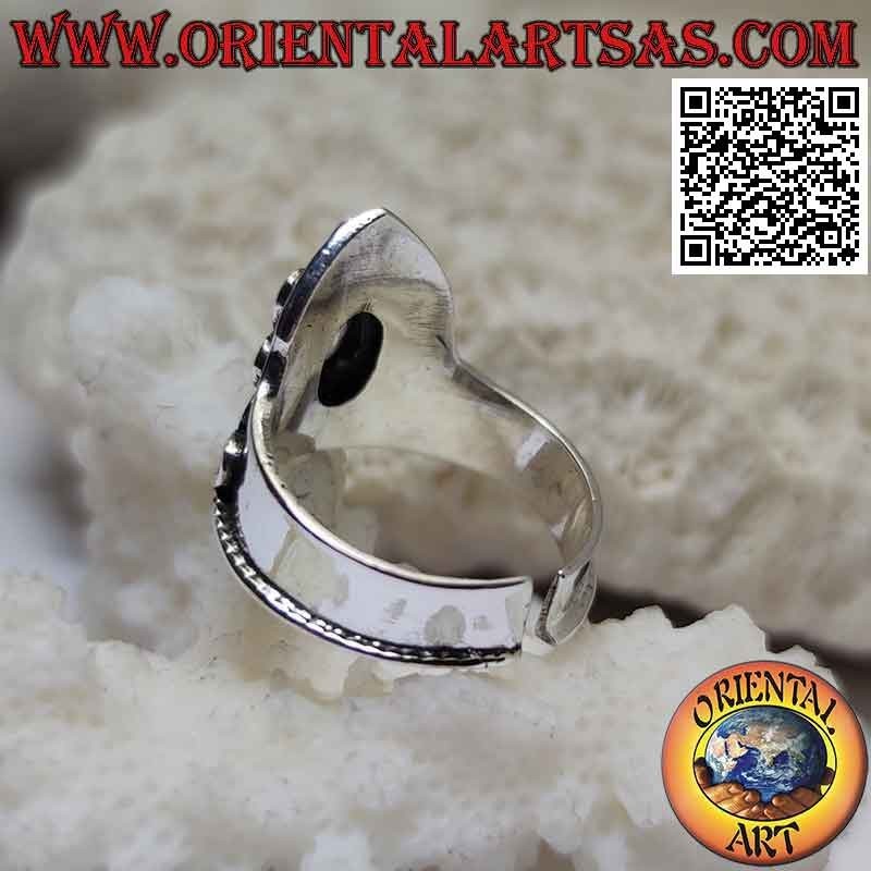 Silver crown ring with oval zircon and embossed decorations (adjustable)
