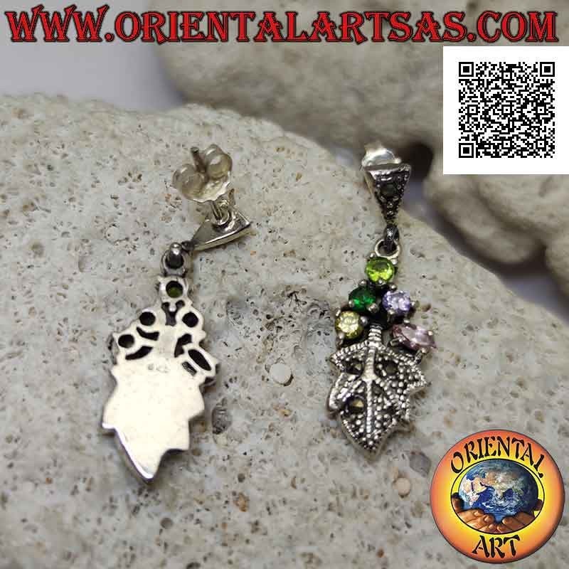 Pendientes lóbulos de plata con 5 circonitas multicolores engastadas y hoja tachonada de marcasita