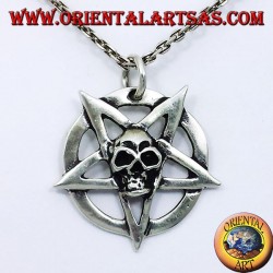 pendentif en argent, pentagramme avec le crâne