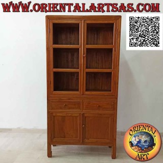 Hohes Sideboard mit 2 Glastüren und 2 geschlossenen Türen aus Holz mit zentralen Schubladen aus Teakholz