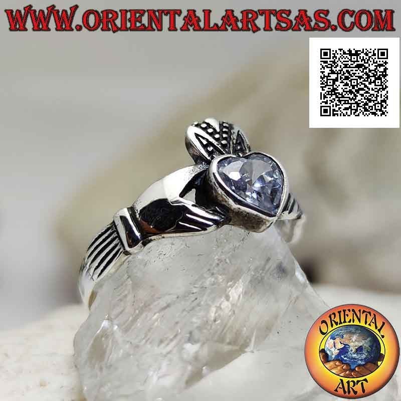 Bague en argent classique irlandaise Claddagh (Love loyauté et amitié) avec cœur en zircon blanc