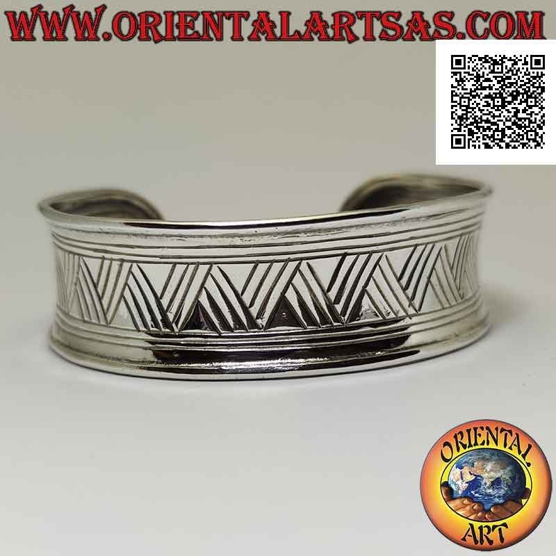Bracelet rigide large concave en argent 925 ‰ avec quadruple ligne brisée gravée