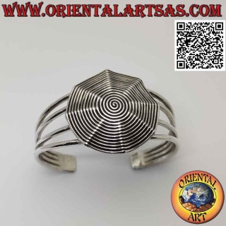 Pulsera rígida en plata 925 ‰ con escudo pagoda redondo con espiral grabada