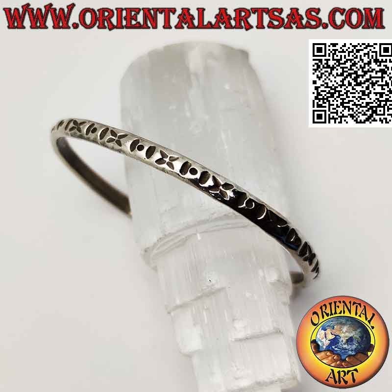 Bracciale rigido in argento 925‰ con "X" e "IoI" incise alternate