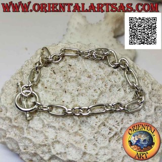 925 ‰ Silberkettenarmband mit drei runden und einem ovalen abwechselnden Ringen von 18,5 cm