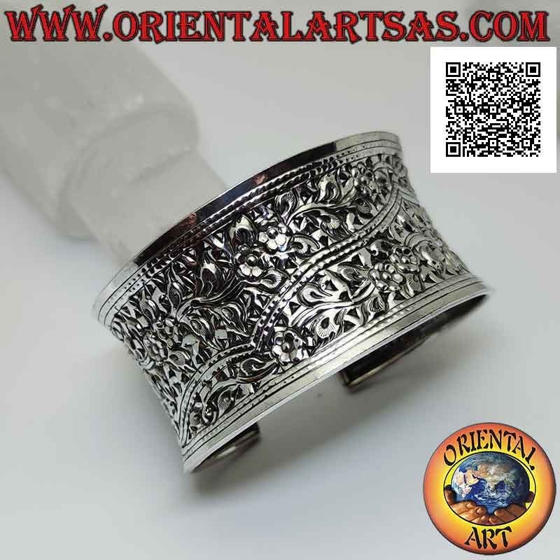 35 mm breites konkaves 925 Rigido Silber starres Armband mit handgemeißelten Blumenmotiven