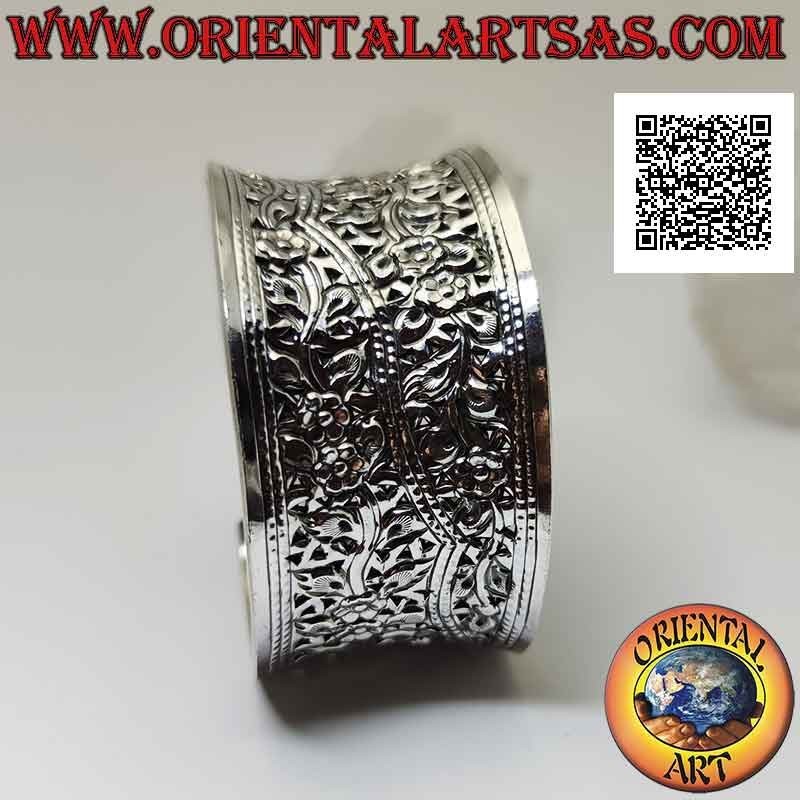 35 mm breites konkaves 925 Rigido Silber starres Armband mit handgemeißelten Blumenmotiven